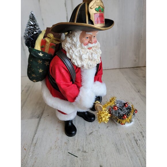 Clothique possible dreams fireman Santa Claus firefighter Xmas decor - Picture 8 of 9